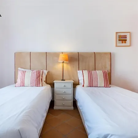 Fantastic T3 Sebastiao 아파트